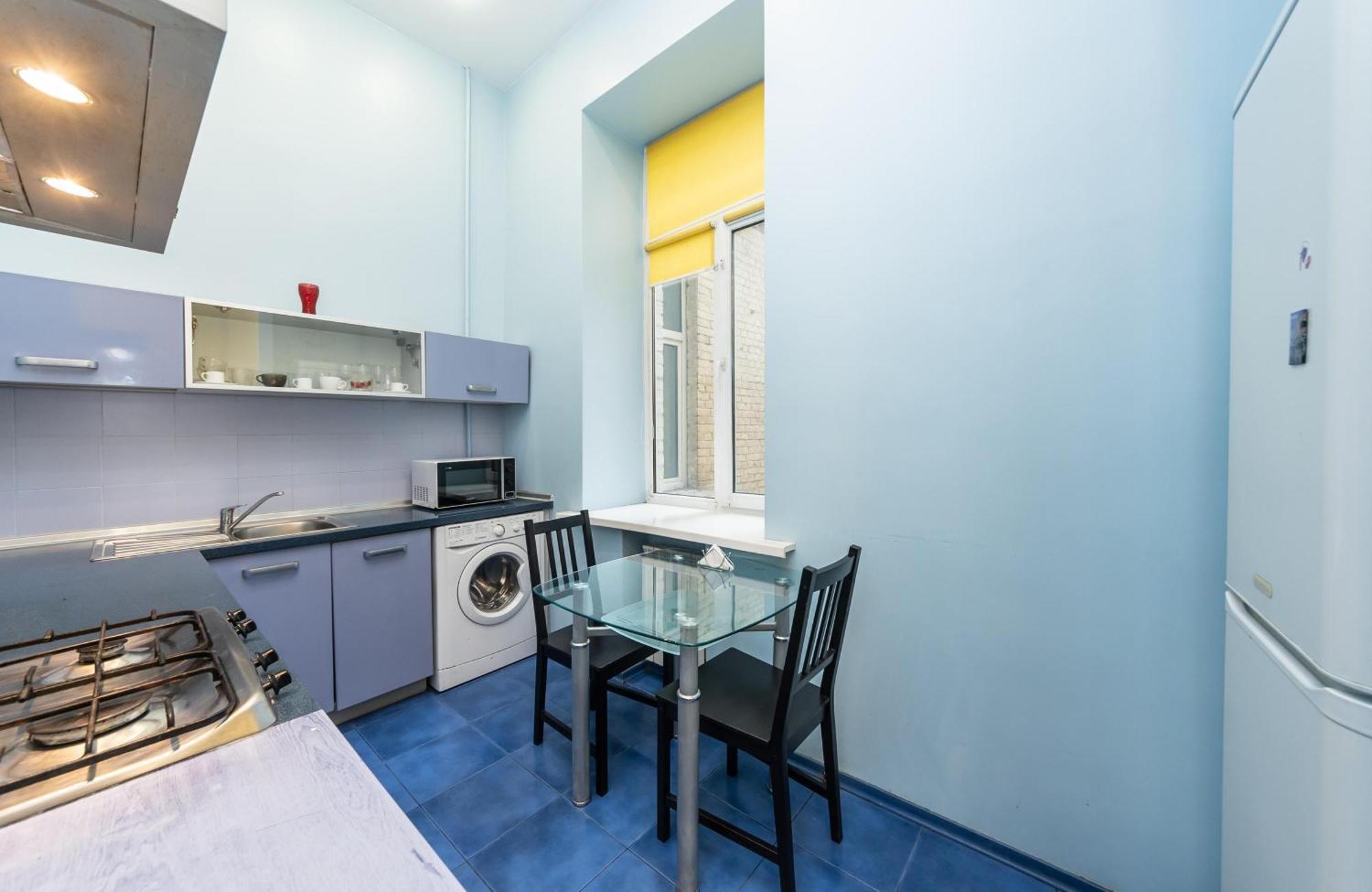 Kievacccommodation Near Gulliver 24H Self Check-In Exterior photo